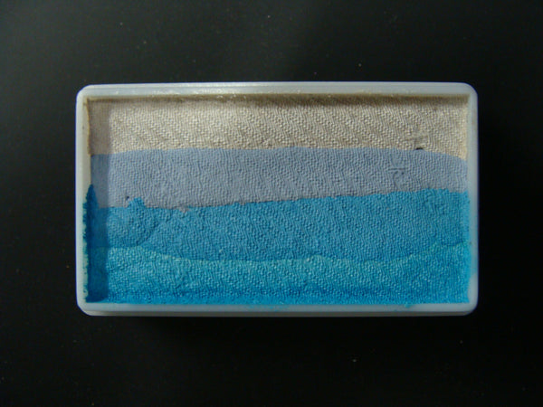 Split Cake 10 from Cheek FX Small