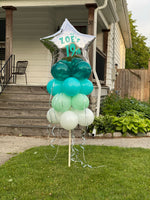 Outdoor Balloon Yard Art !