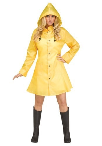 Yellow Raincoat Pennywise Halloween Costume Adult